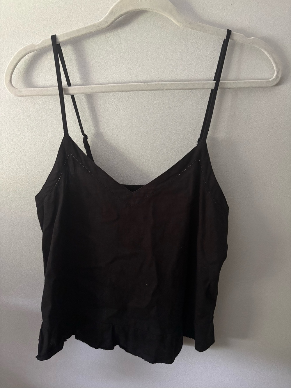aerie Black V-Neck Spaghetti Strap Camisole